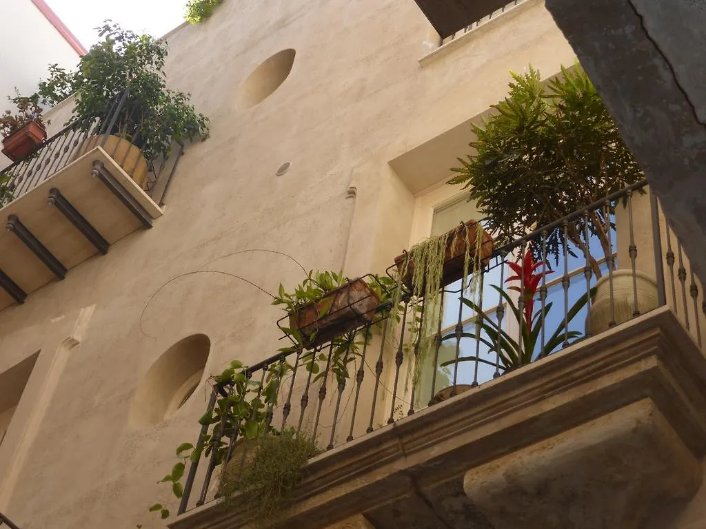 Appartamento in Palazzo Lampedusa Palermo
