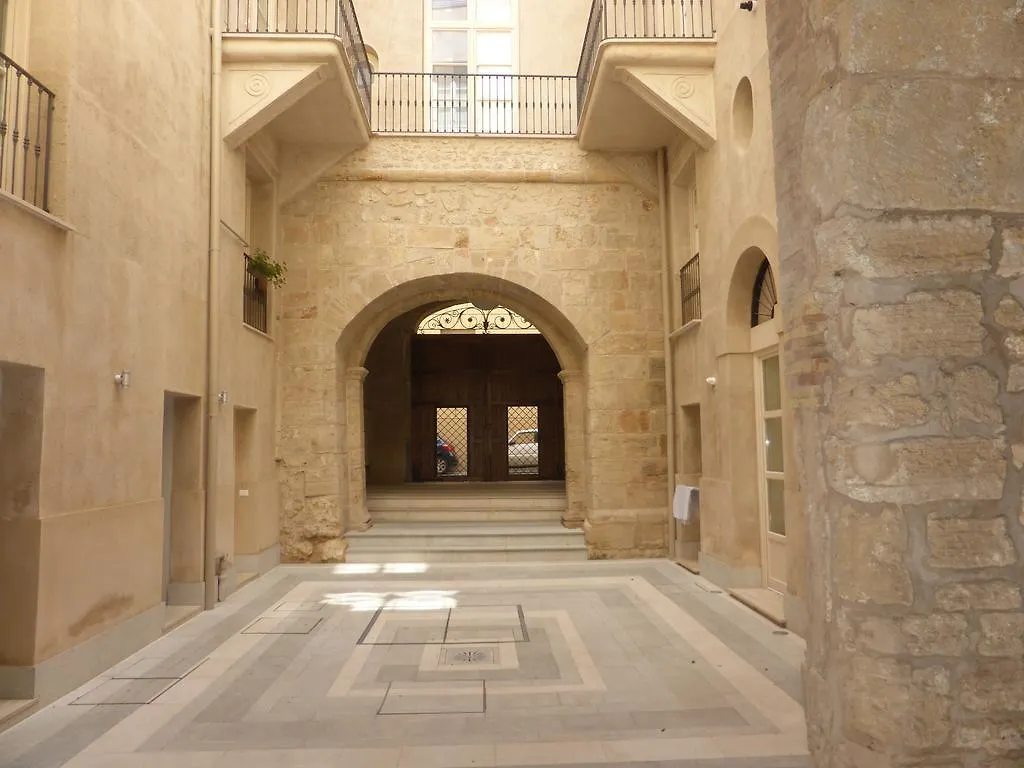 Appartamento in Palazzo Lampedusa Palermo